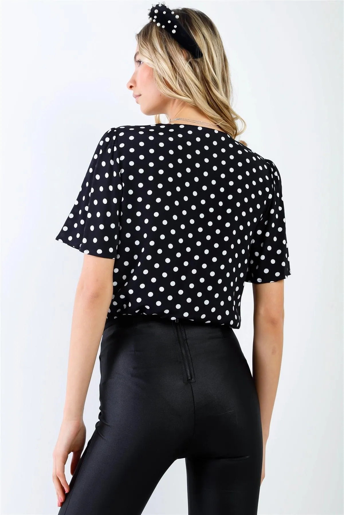 Black & White Polka Dot Front Wrap V-Neck Short Sleeve Bodysuit /1-2-2-1