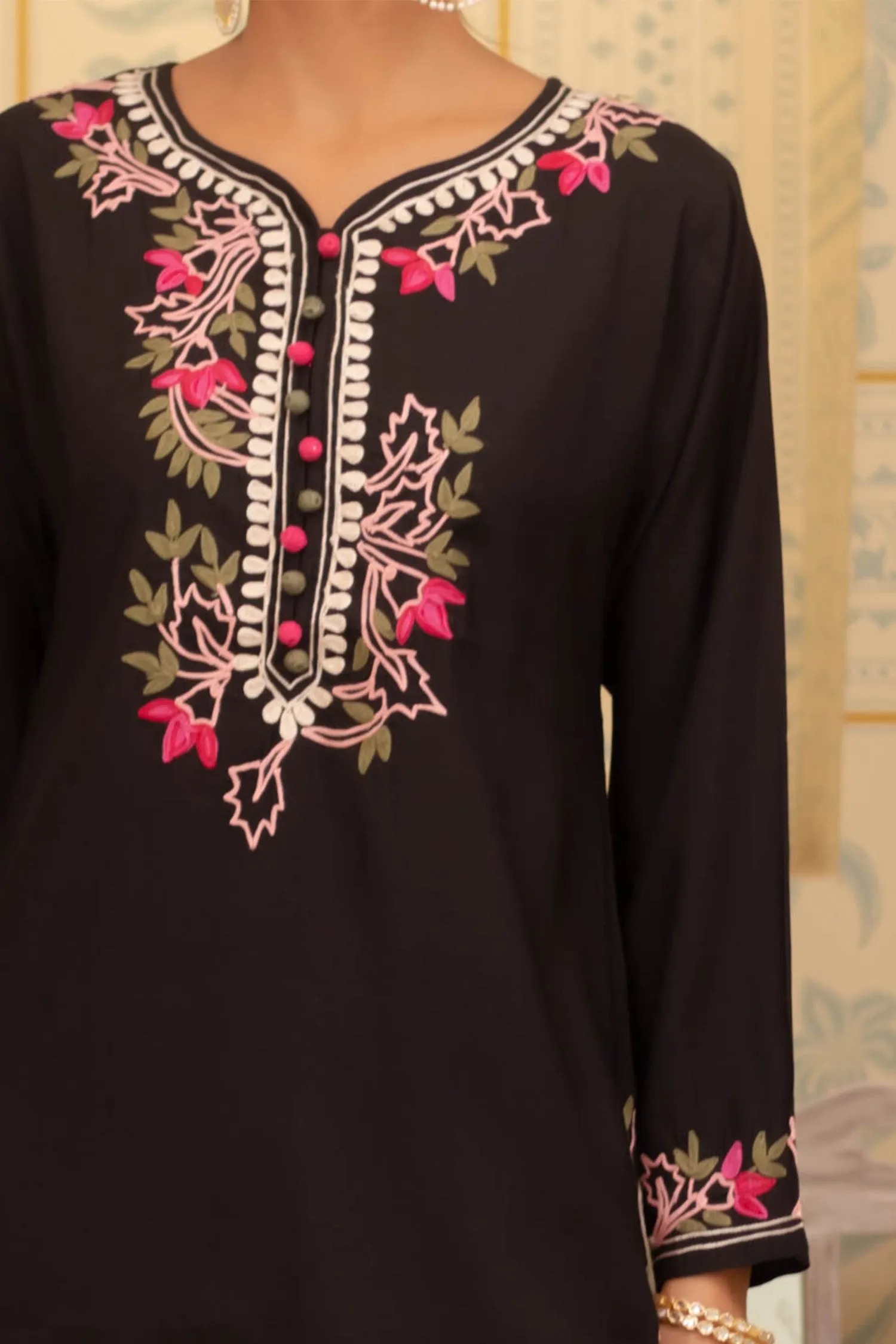 Falak Kashmiri Long Kurta In Black Muslin With Aari