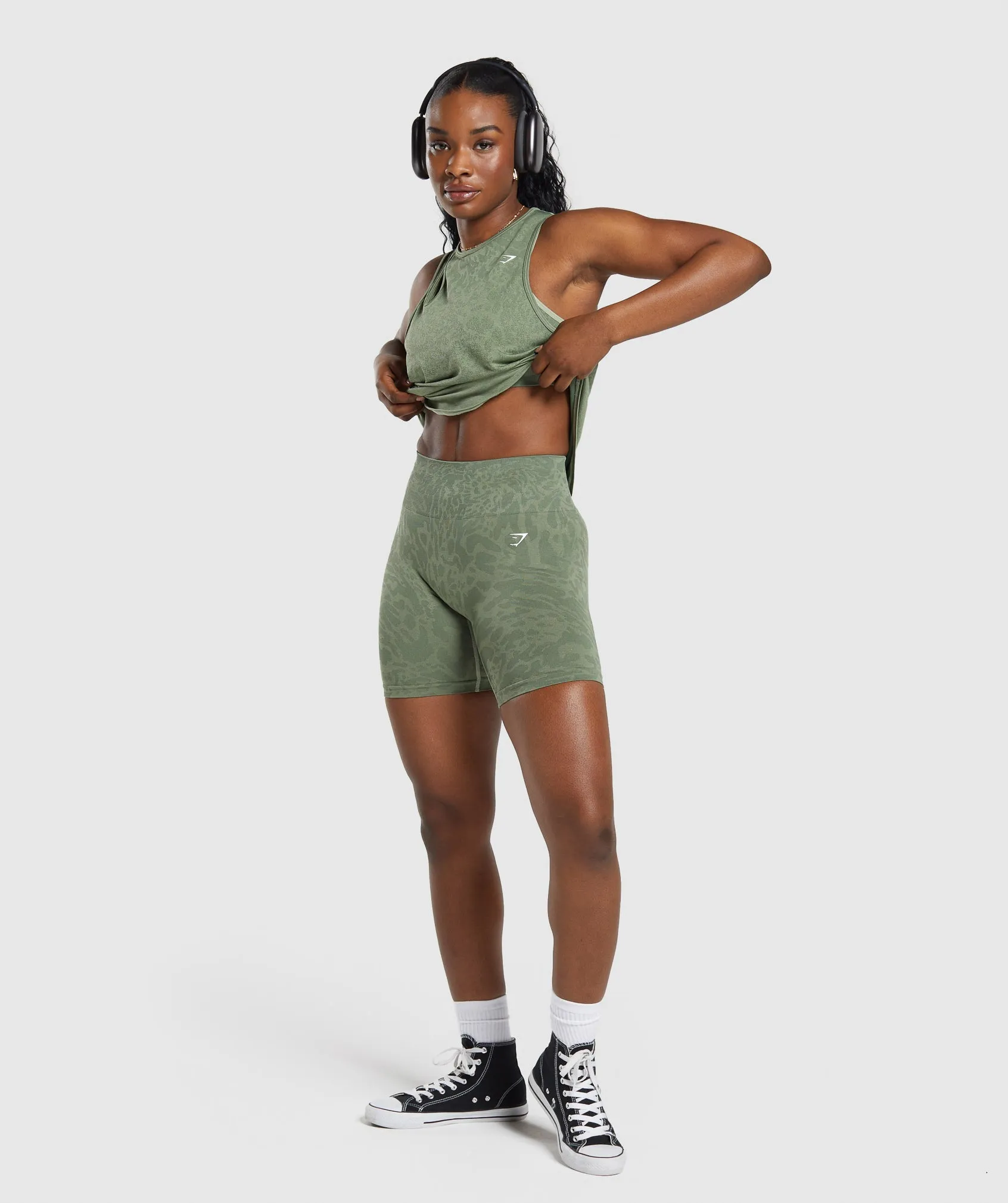 Gymshark Adapt Safari Seamless Drop Arm Faded Tank - Force Green/Faded Green