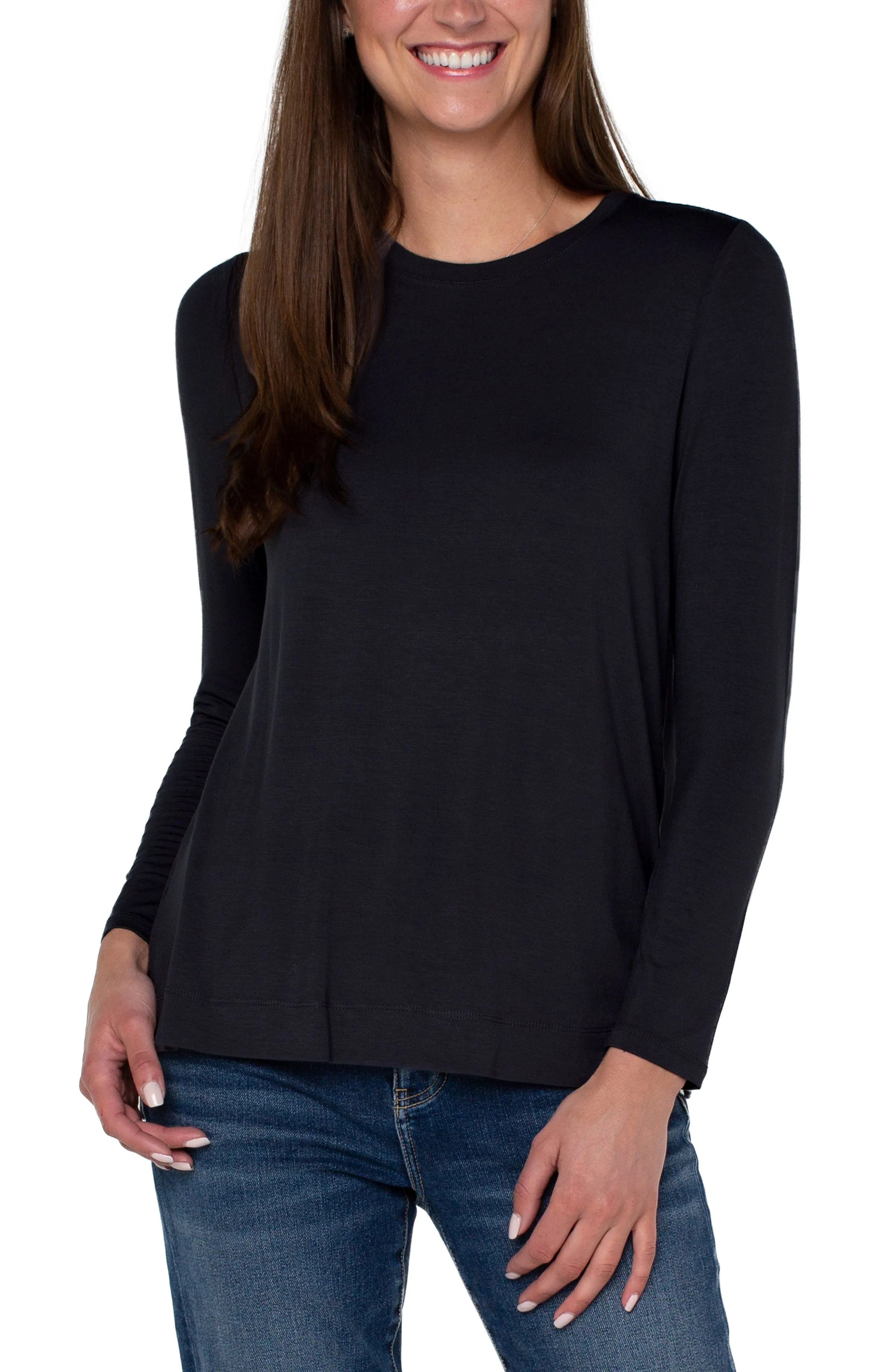 LONG SLEEVE SCOOP NECK TEE