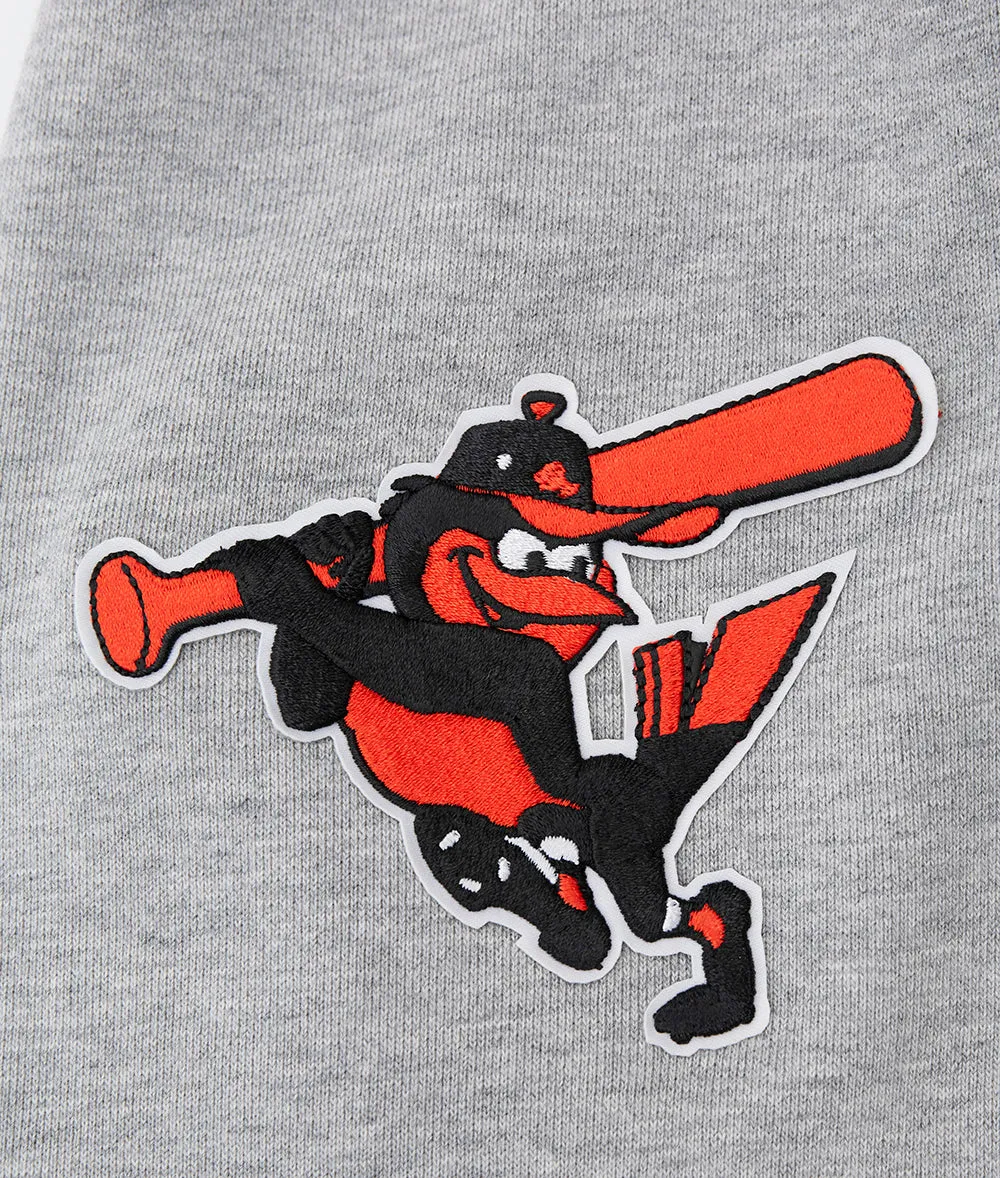 MLB BALTIMORE ORIOLES OLD ENGLISH MEN'S PO HOODIE (HEATHER GREY)