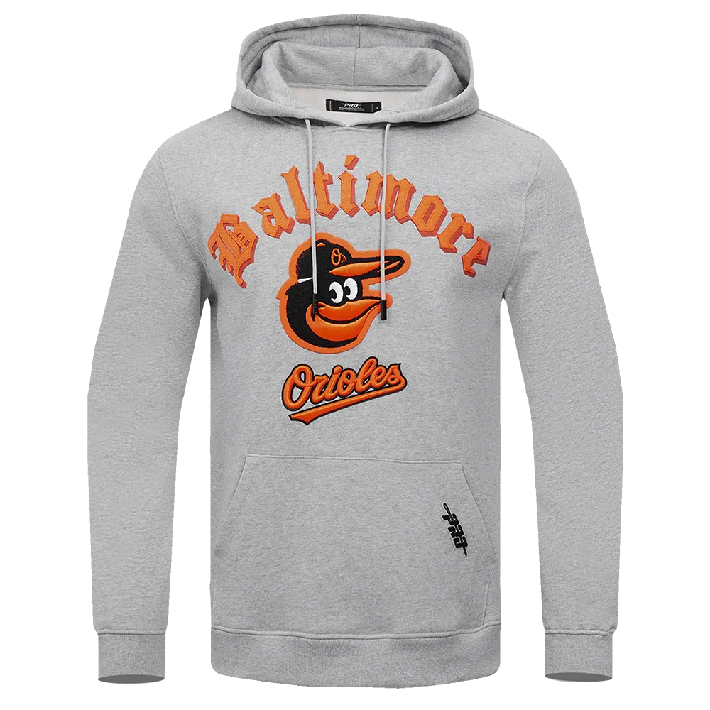 MLB BALTIMORE ORIOLES OLD ENGLISH MEN'S PO HOODIE (HEATHER GREY)