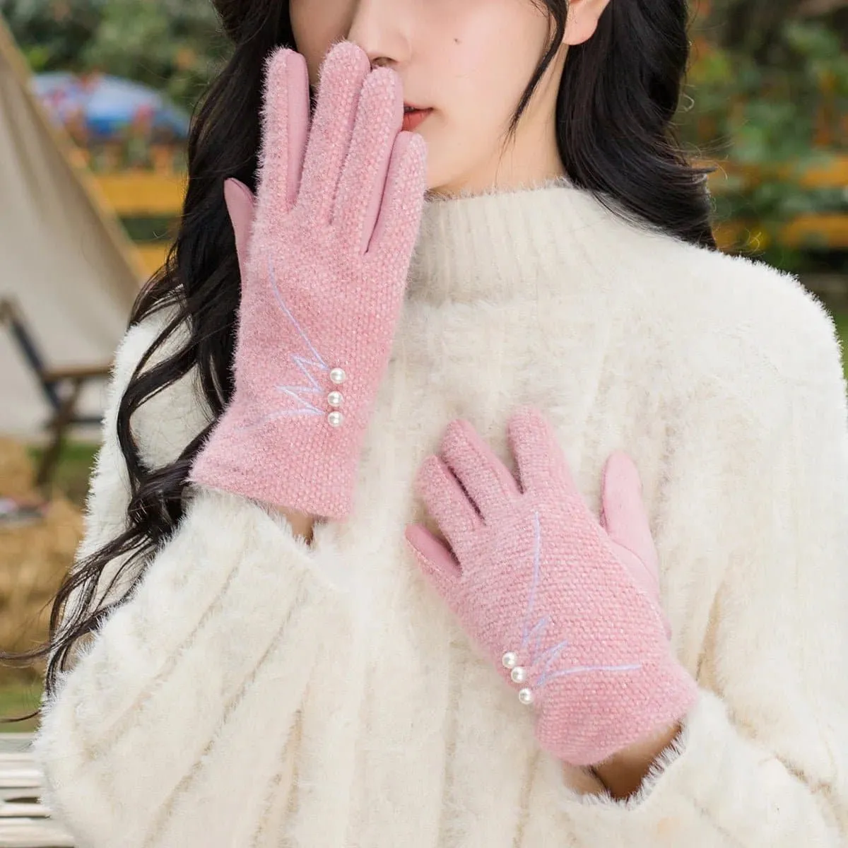 Pink Touchscreen Gloves for Women - Fashionable & Functional